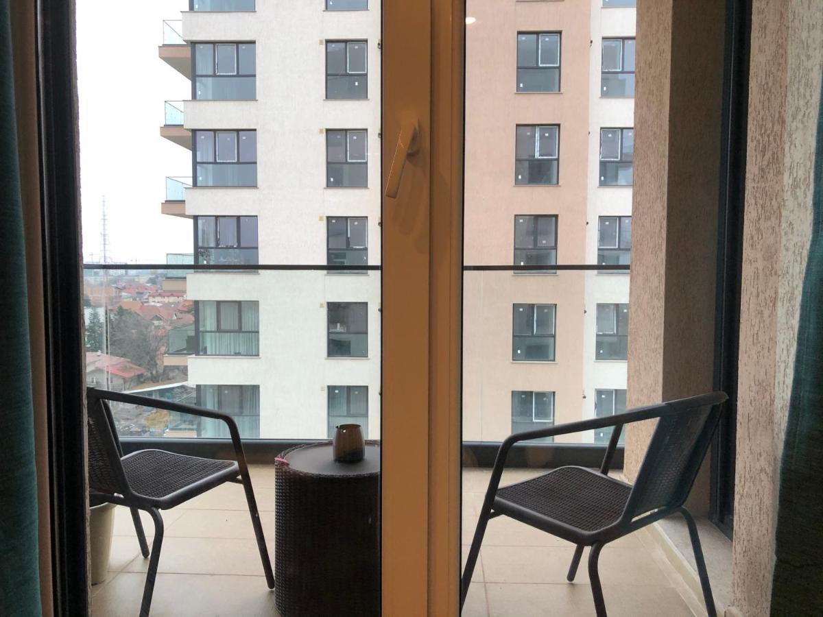 Stylish Westpark 2 Residence Lake View W8 Bucarest Esterno foto