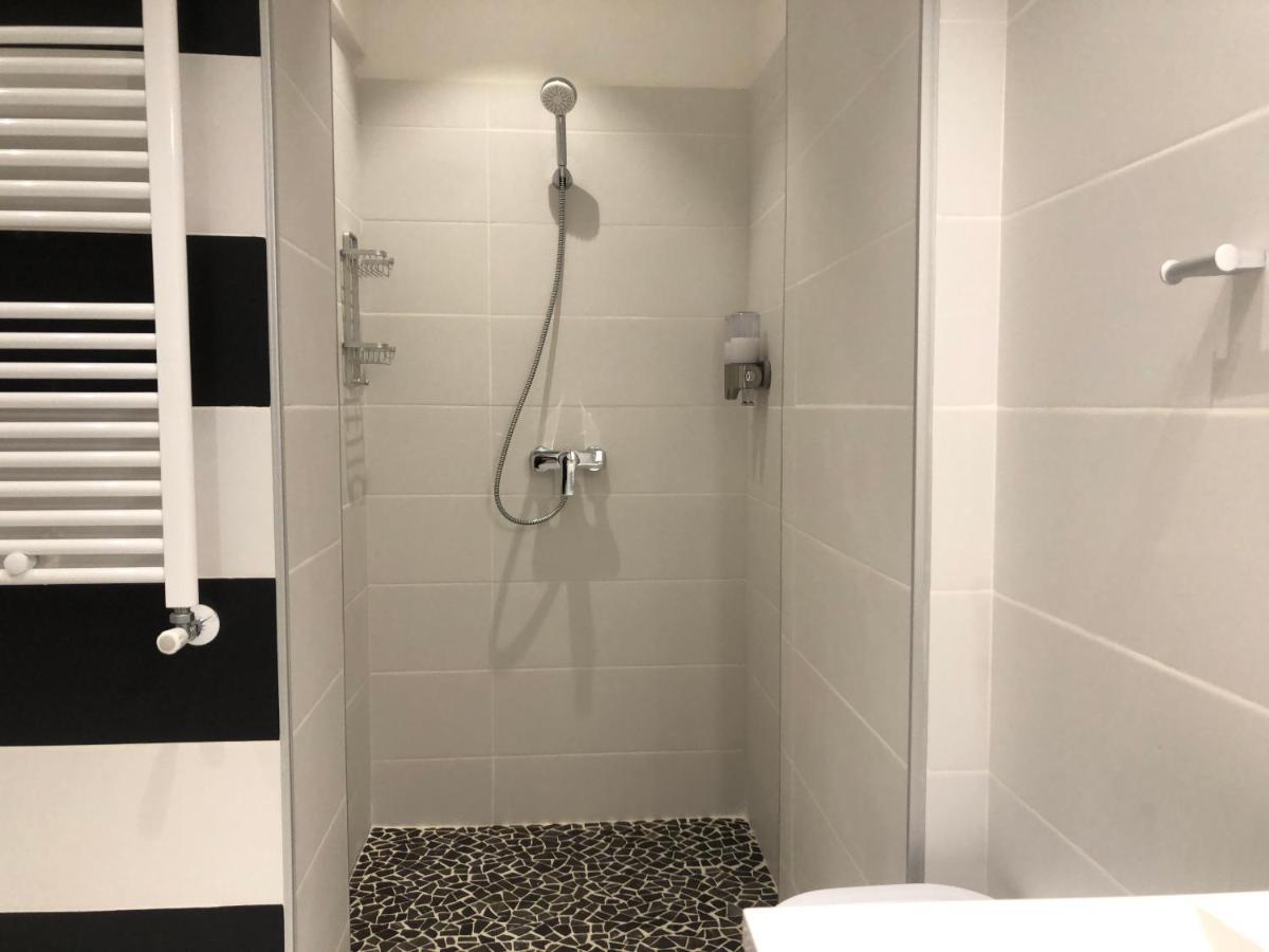 Stylish Westpark 2 Residence Lake View W8 Bucarest Esterno foto