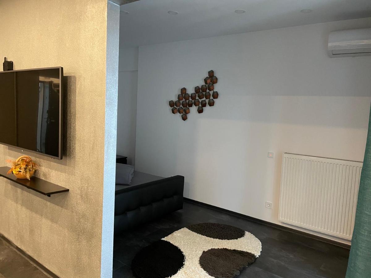 Stylish Westpark 2 Residence Lake View W8 Bucarest Esterno foto